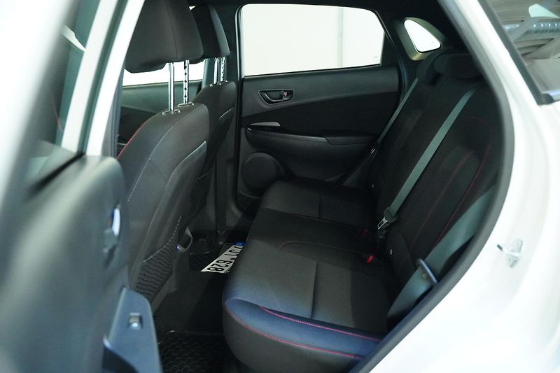 Hyundai Kona - fotka 24 z 25