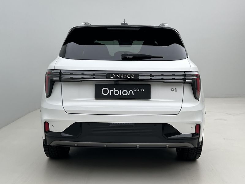 Lynk & Co 01 (2026) MORE PHEV AUT CZ 1.maj - fotka 10 z 55