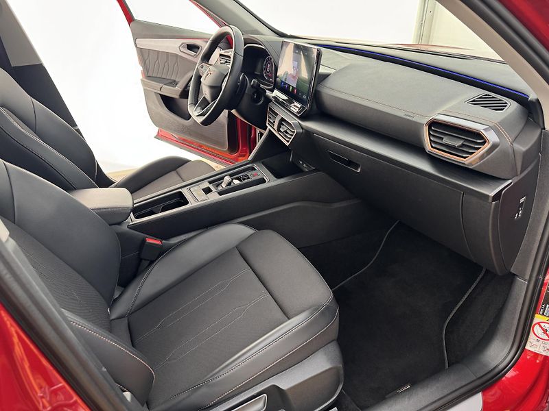 Cupra Formentor 1.5Tsi*CZ*DPH*1-MAJ*ZARUKA* - fotka 17 z 47