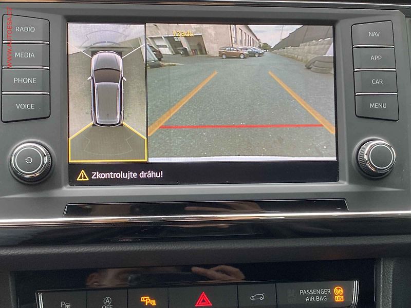 Seat Ateca (2018) 2.0 TSi 4x4, FR, DSG, +ALU - fotka 20 z 22