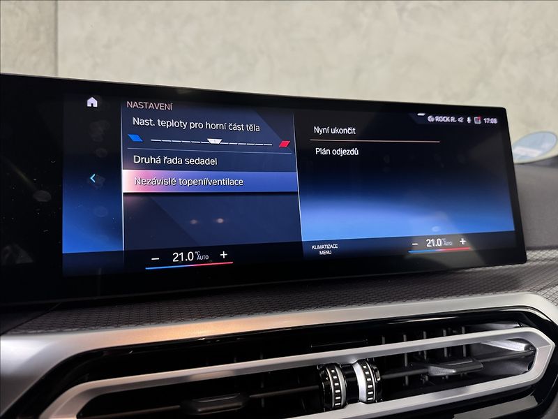 BMW Řada 3 3,0   M340i xDrive 360° LED HU - fotka 43 z 50