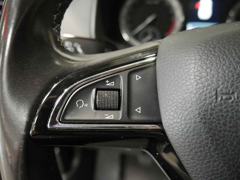 Škoda Karoq (2017) 2.0 TDi 4x4, 1.maj,ČR, LED - fotka 12 z 22