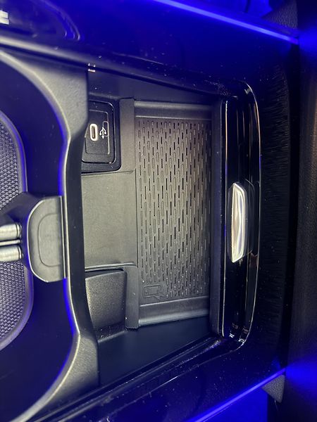 Mercedes-Benz GLB (2024) GLB 200 4MATIC - fotka 27 z 30