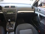 Škoda Octavia (2008) 1.6, Tempomat, Park. senzory - náhled 8