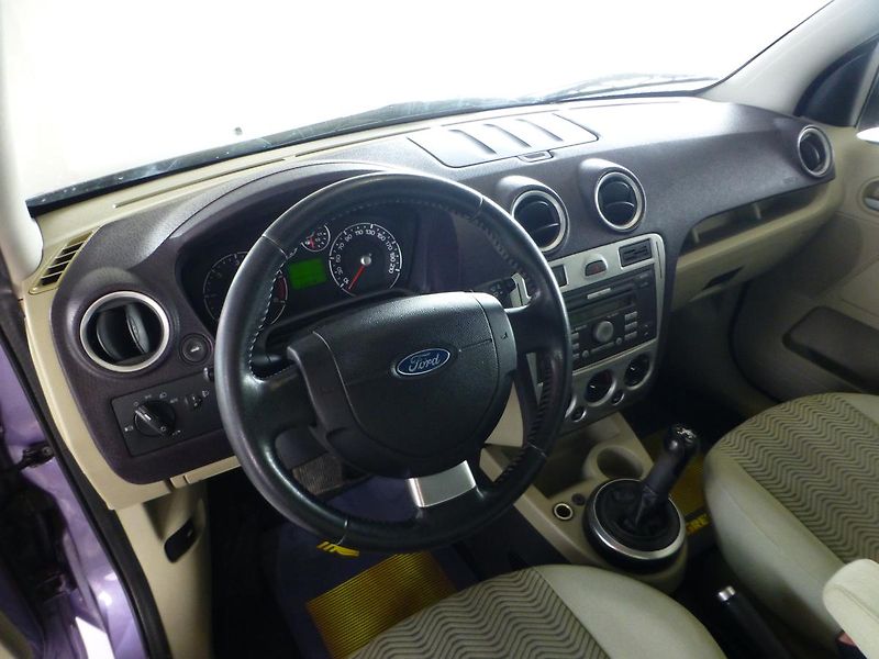 Ford Fusion (2008) 1,4TDCI*KLIMATIZACE**AUTOMAT!! - fotka 11 z 25