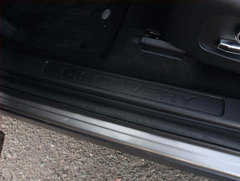 Land Rover Discovery Sport (2021) D165 - fotka 23 z 28