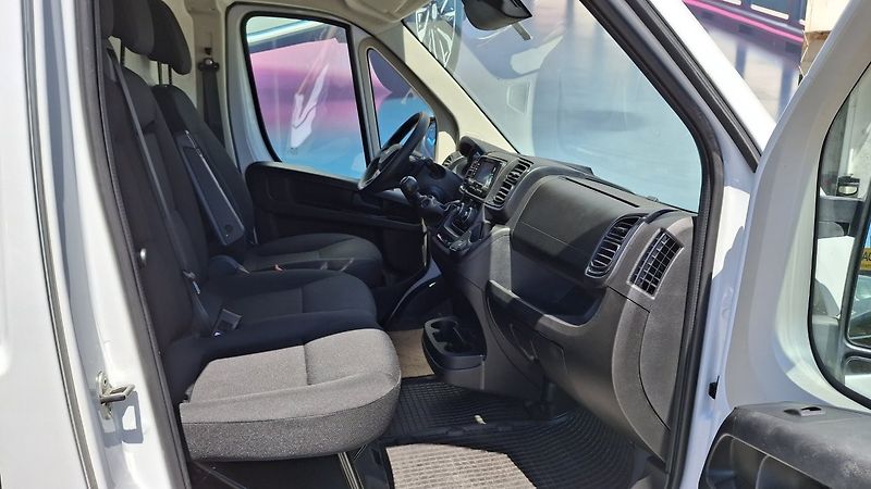 Fiat Ducato (2024) 2,2 L4H2, klima - fotka 14 z 18