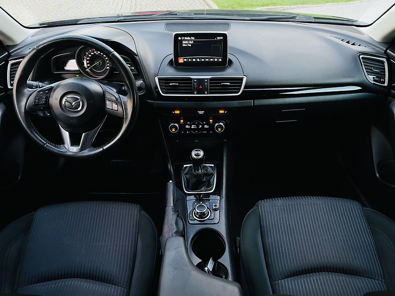 Mazda 3 2.0i MANUÁL VÝHŘEV SENZORY LED - fotka 21 z 40