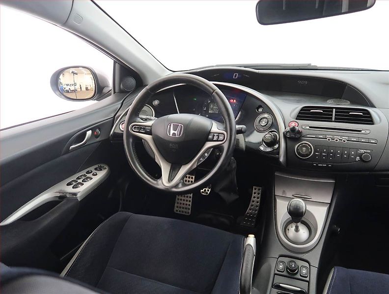 Honda Civic (2006) 2.2 i-CTDi, nová STK - fotka 7 z 22