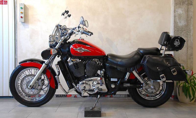 Honda VT 1100 C Shadow (1997) VT 1100 Shadow - hezký stav - fotka 13 z 20