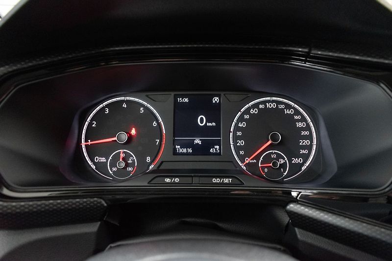 Volkswagen T-Cross 1.0 TSI 81kW KAMERA*ACC*BLIS* - fotka 20 z 38