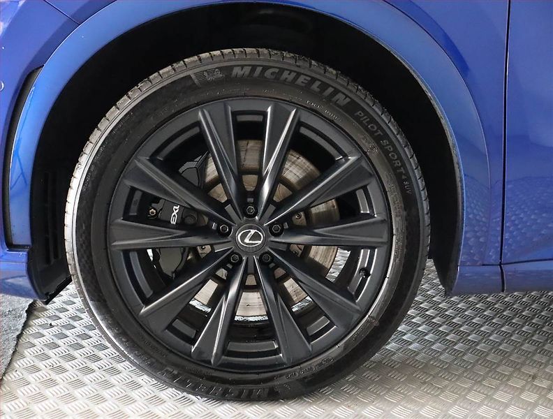 Lexus RX 400h (2024) 500h - fotka 15 z 27