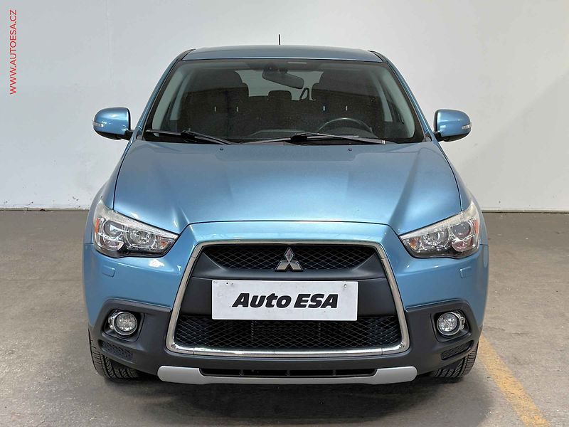 Mitsubishi ASX (2011) 1.8Di-D 4x4, ČR, Xenon - fotka 2 z 14