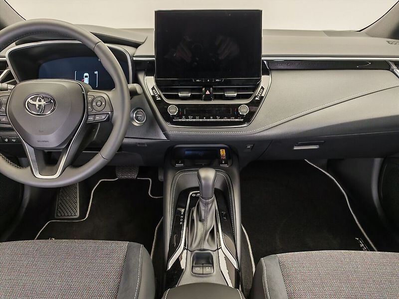Toyota Corolla 1,8 Hybrid e-CVT Style - fotka 13 z 40