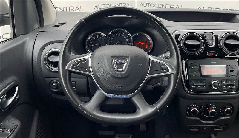 Dacia Dokker 1,6 i,75kW,serv.kn.,1.maj.,ČR - fotka 13 z 23