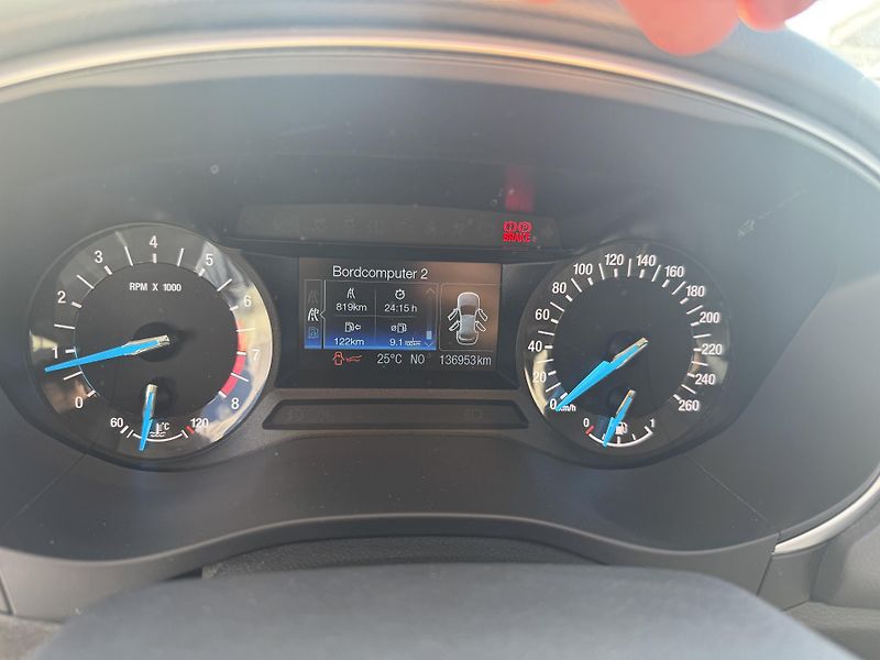 Ford Mondeo (2015) 1.5(118KW) 1MAJITEL,SERVISKA - fotka 21 z 45