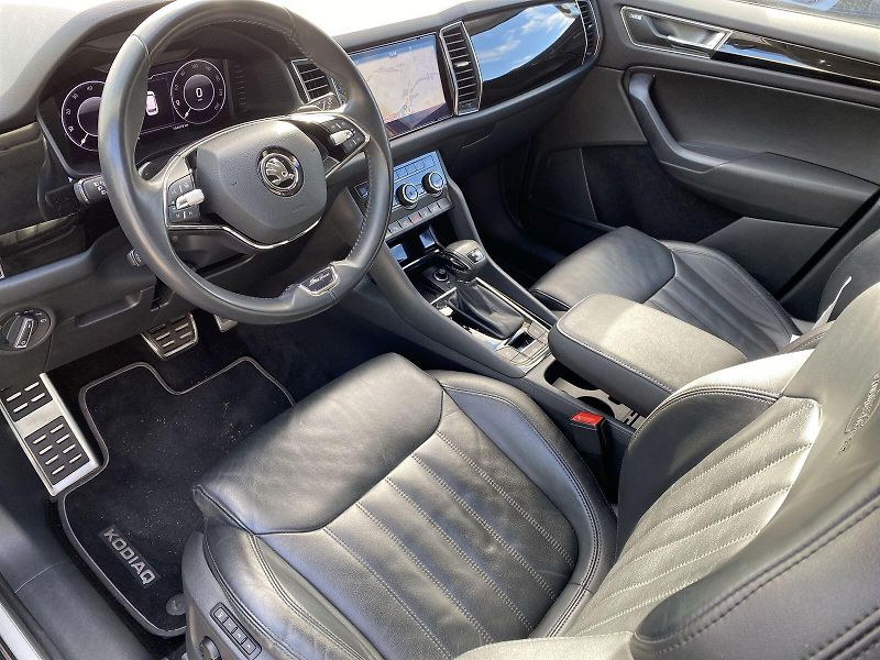 Škoda Kodiaq (2021) 2.0 TDI 4x4 DSG L&K - fotka 6 z 48