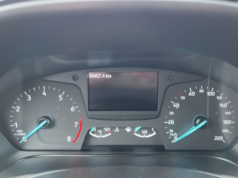 Ford Fiesta 1.0i KLIMA TEMPOMAT PŮVOD ČR - fotka 16 z 42
