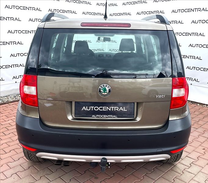 Škoda Yeti 1,2 TSi,77kW,serv.kn.,Po servi - fotka 5 z 20