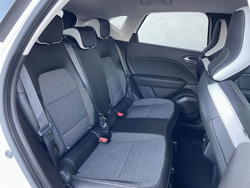 Renault Captur (2020) INTENS 1,3TCe 130k - fotka 10 z 24