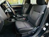 Mitsubishi Outlander 2.0i 1.MAJITEL KAMERA TAŽNÉ - náhled 28