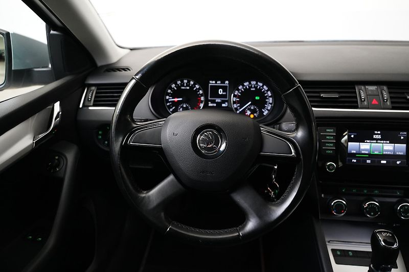 Škoda Octavia - fotka 16 z 23