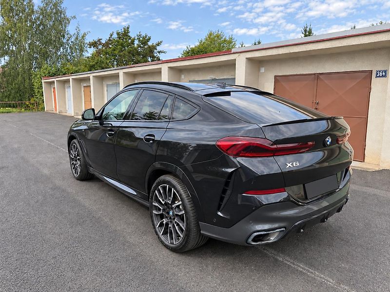 BMW X6 (2023) - fotka 3 z 19