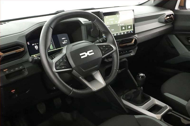 Dacia Bigster (2025) 1.2 MHEV, Extreme, FullLed - fotka 16 z 18