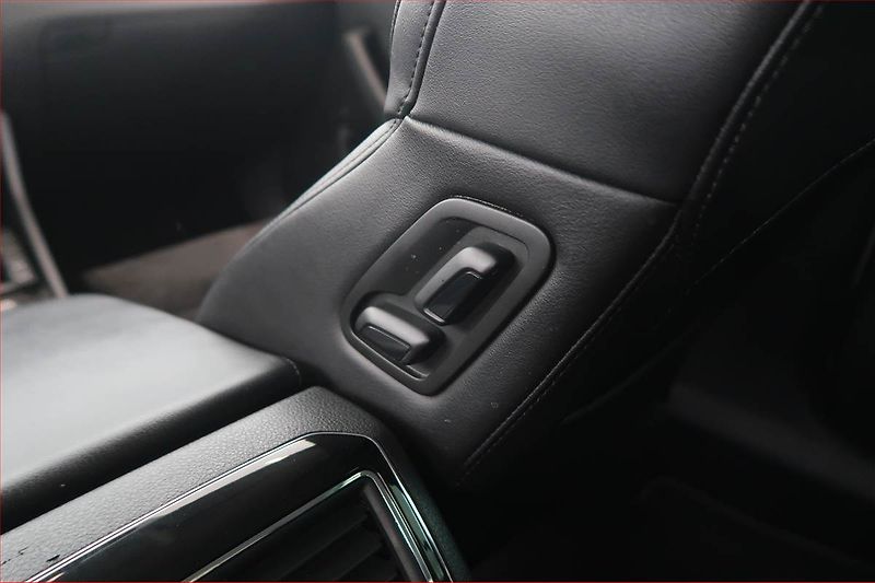 Škoda Superb (2016) Style 2.0 TDI 4x4, 4X4 - fotka 20 z 23