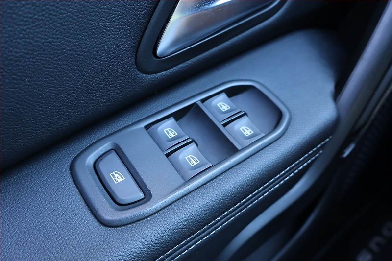 Dacia Duster (2022) 1.3 TCe, Automat, Serv.kniha - fotka 23 z 24
