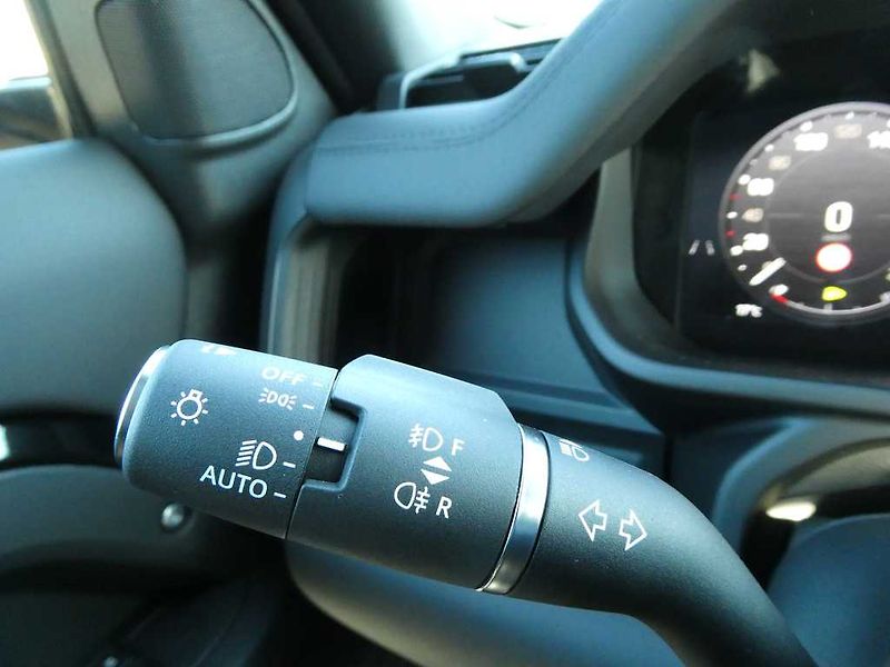 Land Rover Defender (2026) 110 3,0 X-Dynamic SE D200 - fotka 21 z 36