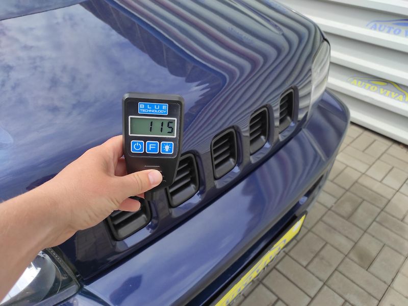 Suzuki Jimny 1,3i 62kW, 4x4, Tažné - fotka 28 z 32