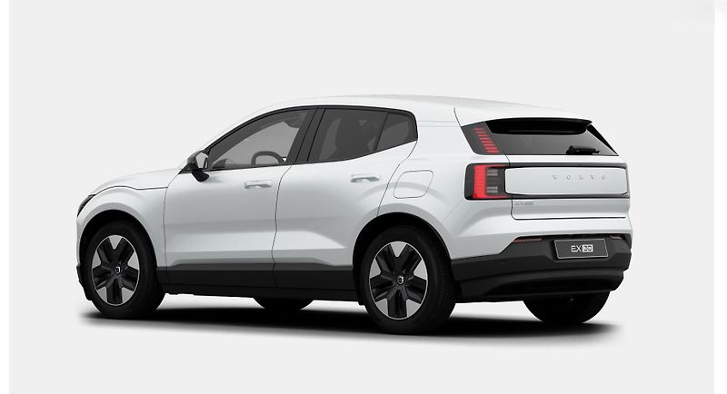 Volvo EX30 (2026) P5 LONG RANGE electric PLUS - fotka 3 z 14