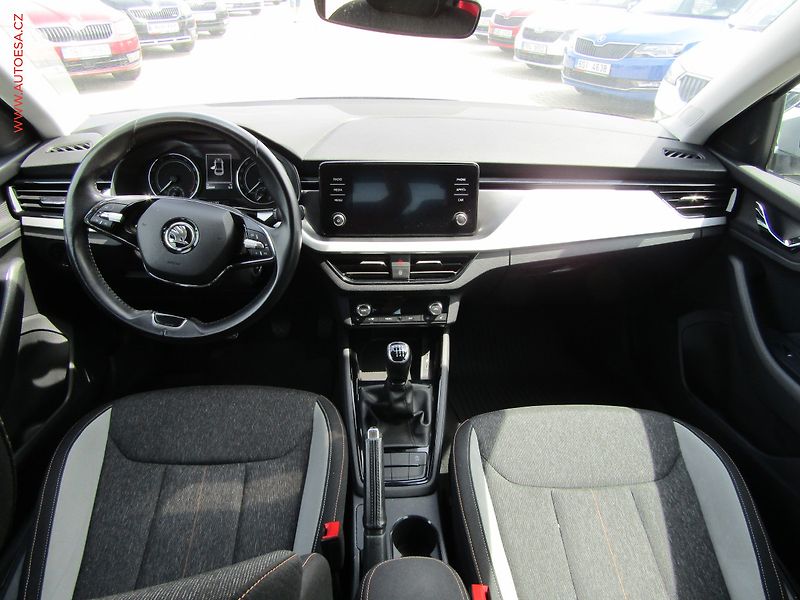 Škoda Scala (2021) 1.5 TSi, ČR, Style - fotka 8 z 17