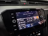 Volkswagen Passat 2,0 TDi  DSG R-Line LED Assist - náhled 35