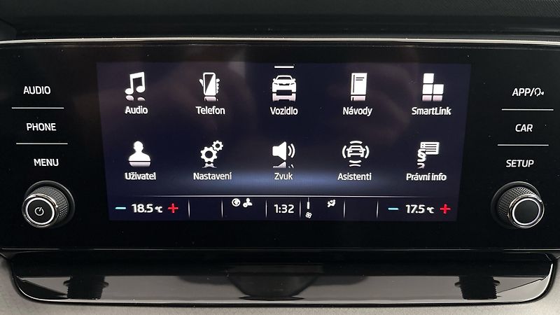 Škoda Octavia 2.0 TDI DSG Ambition - fotka 12 z 24
