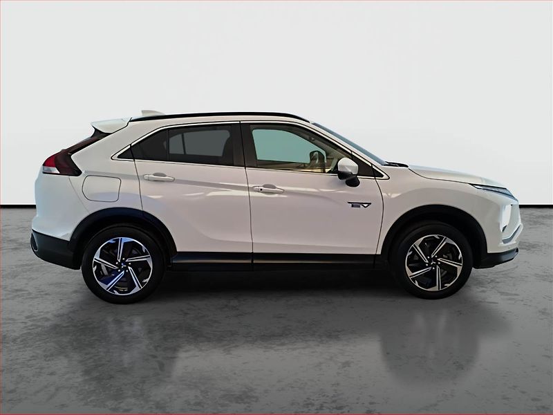 Mitsubishi Eclipse Cross (2021) Plug-in-Hybrid - fotka 6 z 18