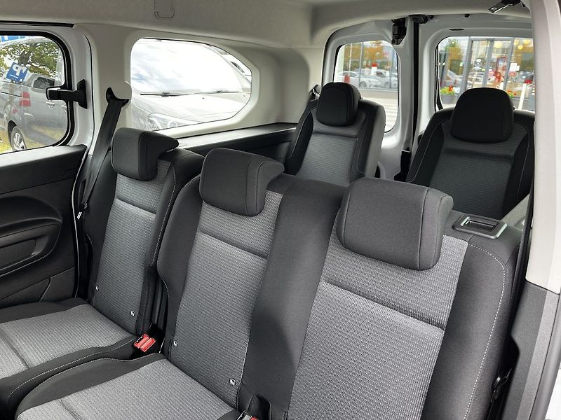 Toyota ProAce City Verso 1.5D 130k Business ODBĚR IHNED - fotka 15 z 31