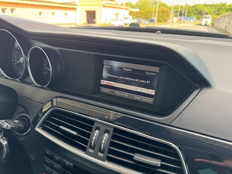 Mercedes-Benz Třídy C (2012) C 200 CDI kombi - fotka 32 z 47