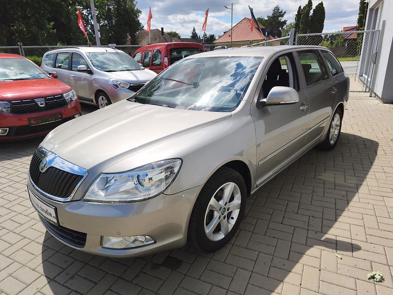 Škoda Octavia (2013) 1,4TSi-90kW - fotka 1 z 19
