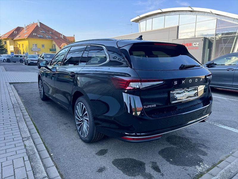 Škoda Superb (2026) 2,0 TDI 110 kW  L&K - fotka 7 z 11
