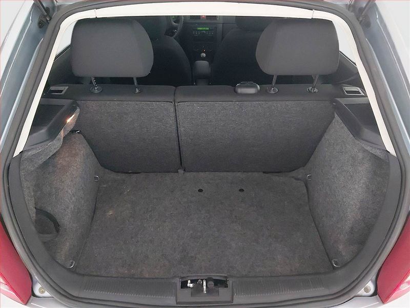 Škoda Fabia (2006) 1.2 12V, po STK, Klima - fotka 14 z 14