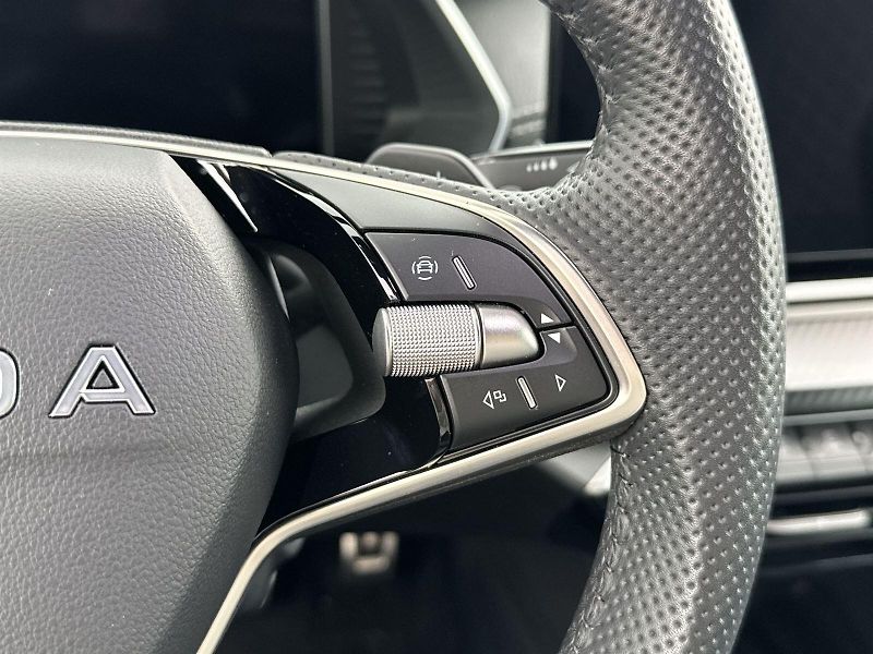 Škoda Octavia (2025) Combi 1.5 TSI M-HEV DSG Sportl - fotka 16 z 35
