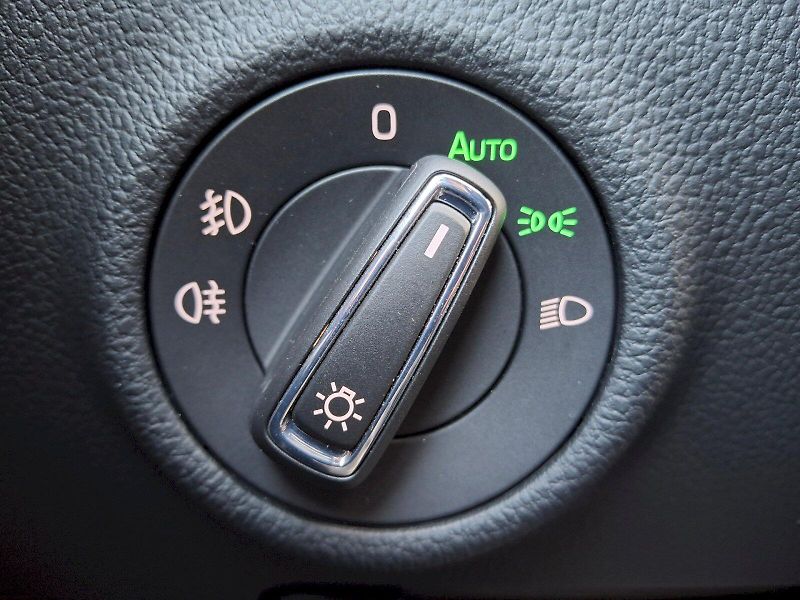 Škoda Superb (2022) Sportline DSG 4x4  2,0TDi 147k - fotka 25 z 35