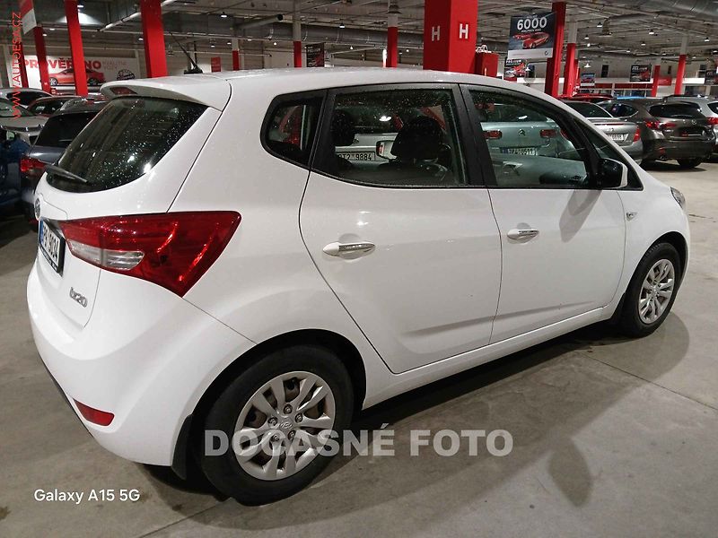 Hyundai ix20 (2017) 1.4CVVT, 2.maj,ČR, AC - fotka 2 z 3