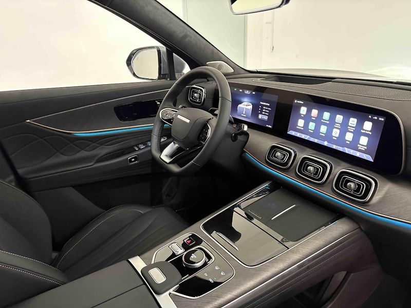 Jaecoo 8 (2026) PHEV AWD Exclusive - fotka 24 z 32