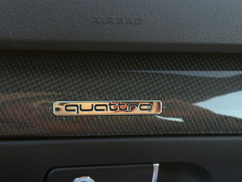 Audi S4 4.2 V8 344PS/Quattro/Manuál - fotka 23 z 24