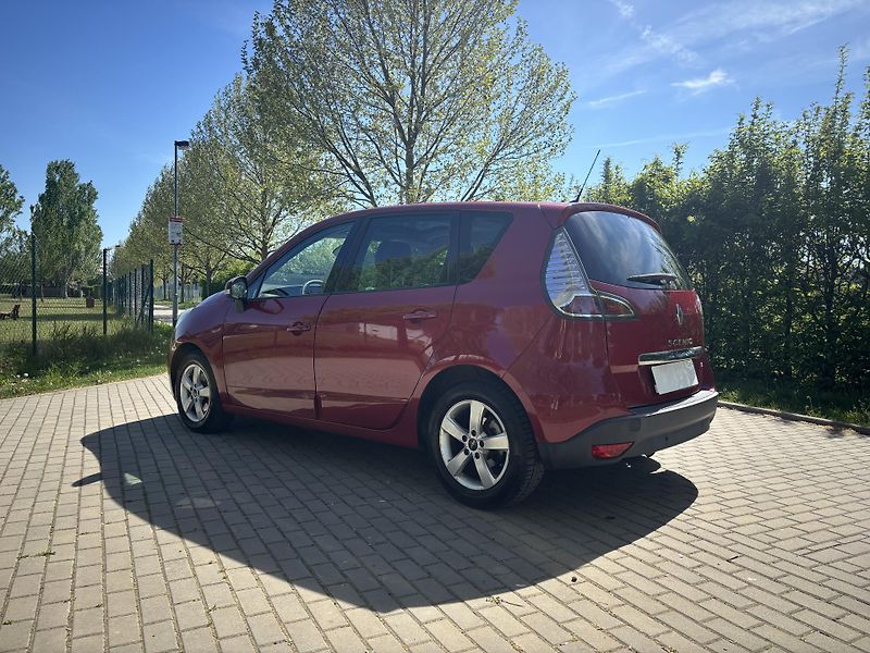Renault Scénic 1.4 TCe Dynamique - fotka 6 z 26