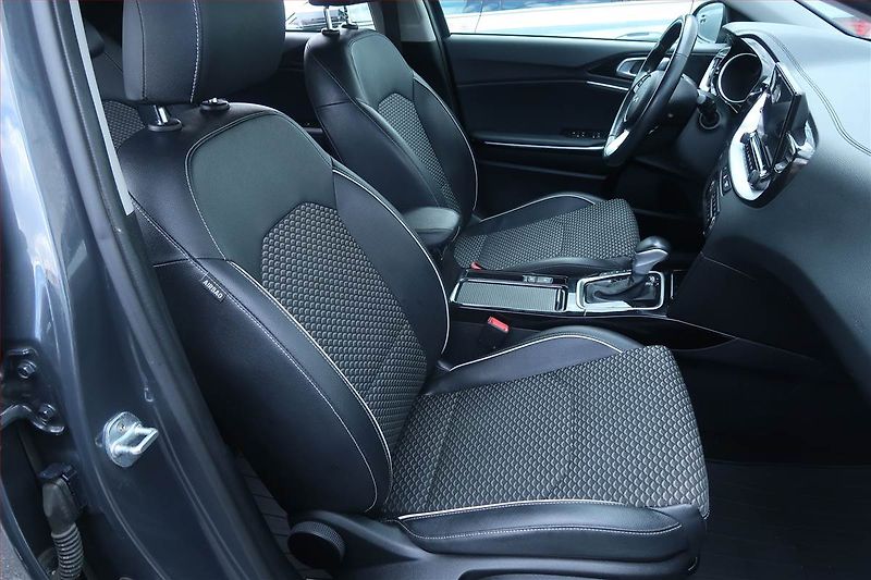 Kia XCeed (2022) 1.5 T-GDI, Automat, Serv.kniha - fotka 9 z 25