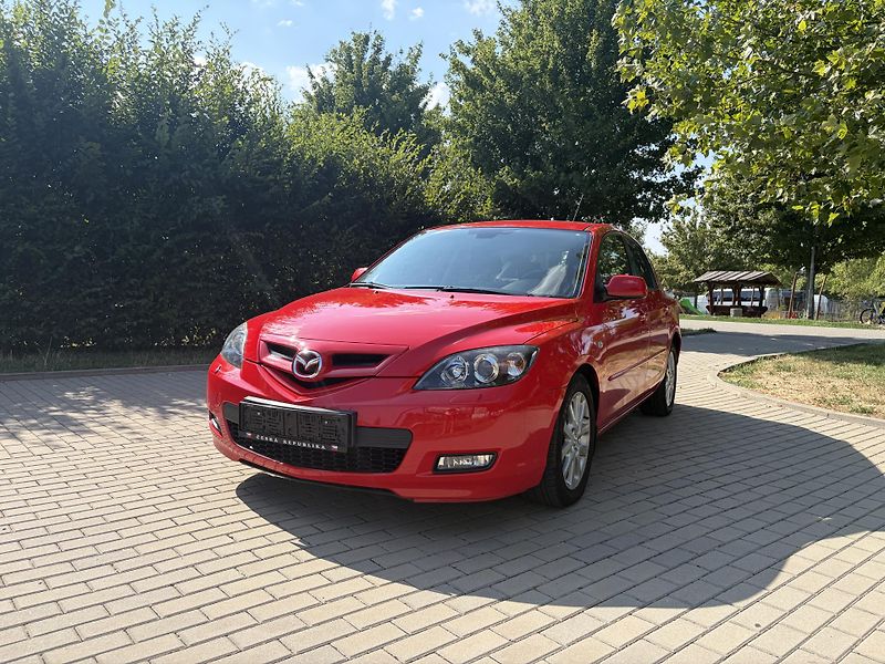 Mazda 3 1.6 Sport  - fotka 2 z 30